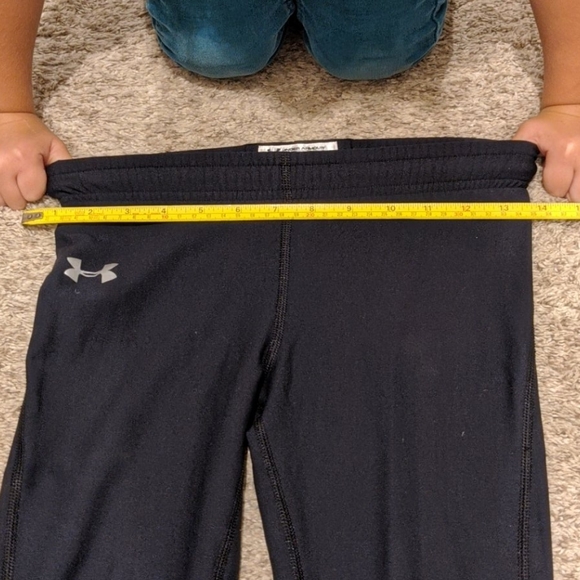 Under Armour sports leggings - unisex Youth Medium - Picture 9 of 10
